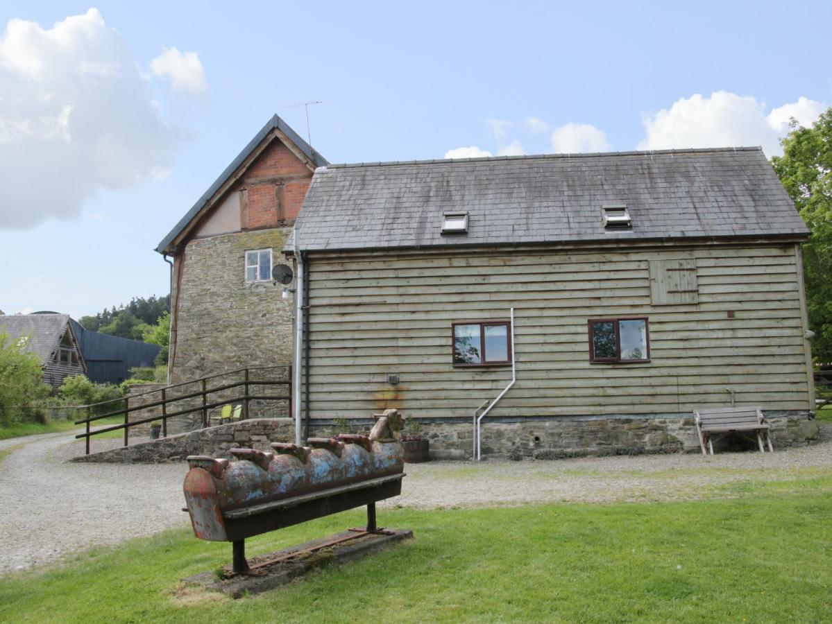 Broughton Stables Vila Montgomery Exterior foto